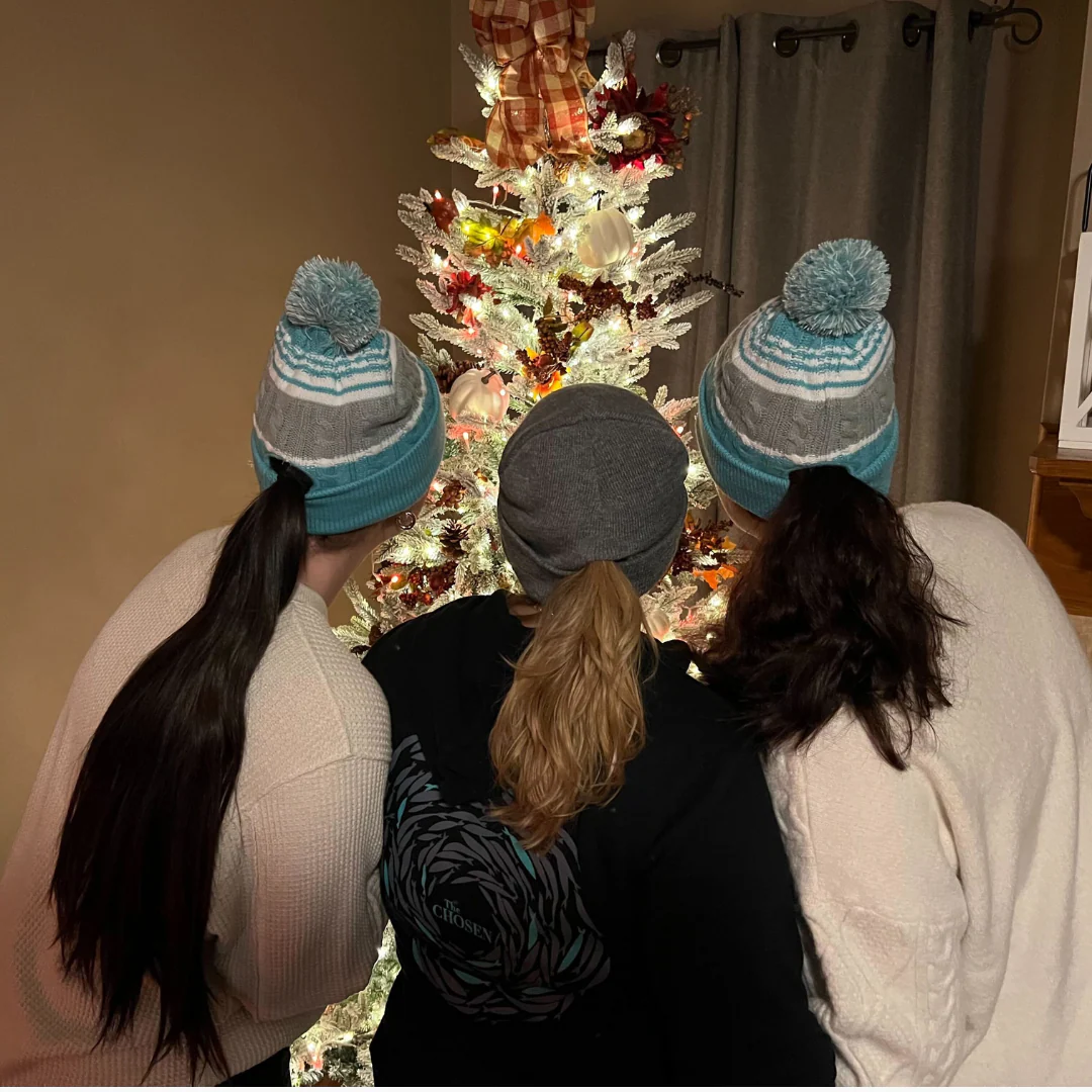 Three Fish / The Chosen Beanies - Image 4