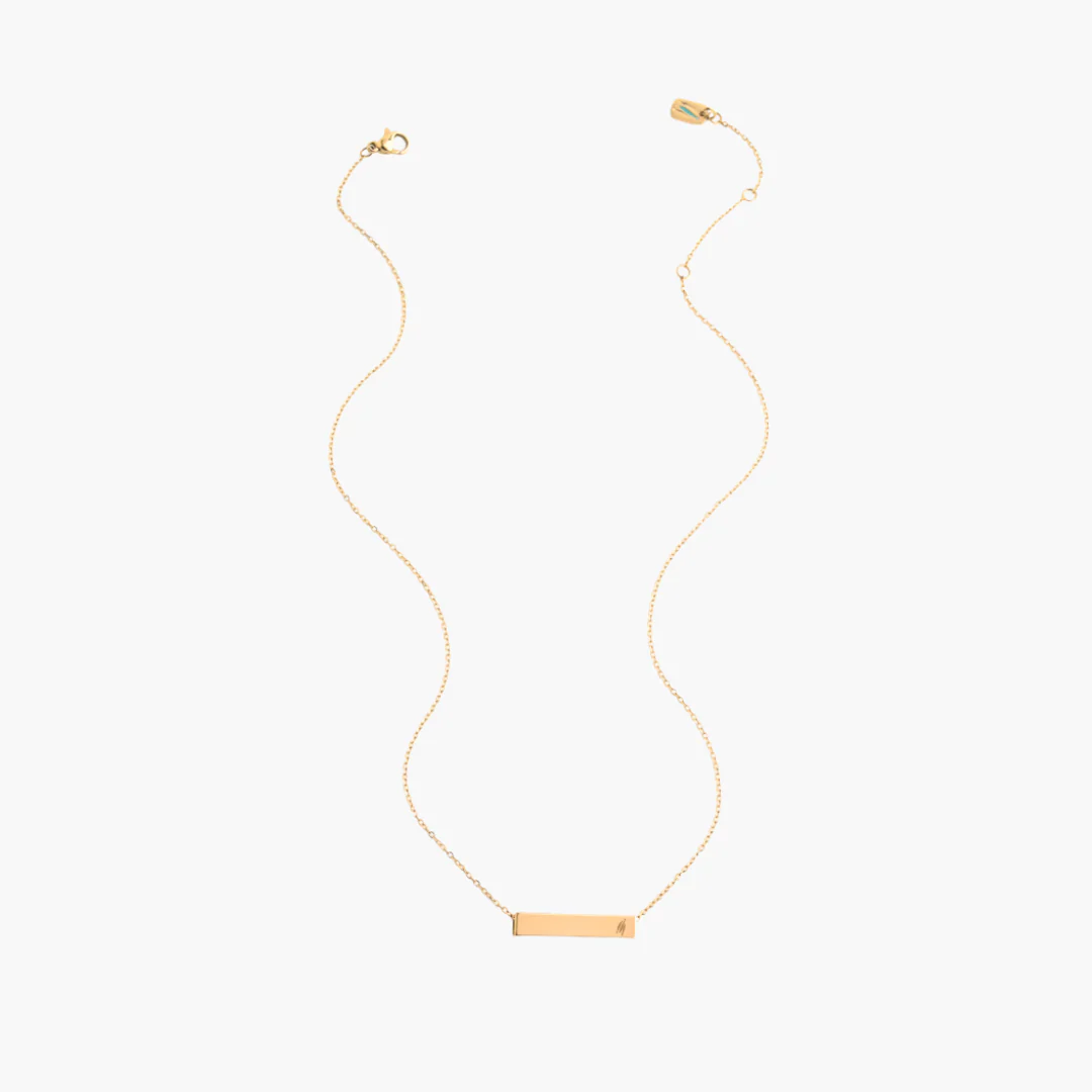 The Chosen Four-Sided Necklace Gold - Image 3